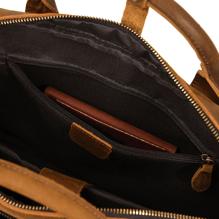 Aspen – Buffalo Leather Laptop Messenger Business Bag